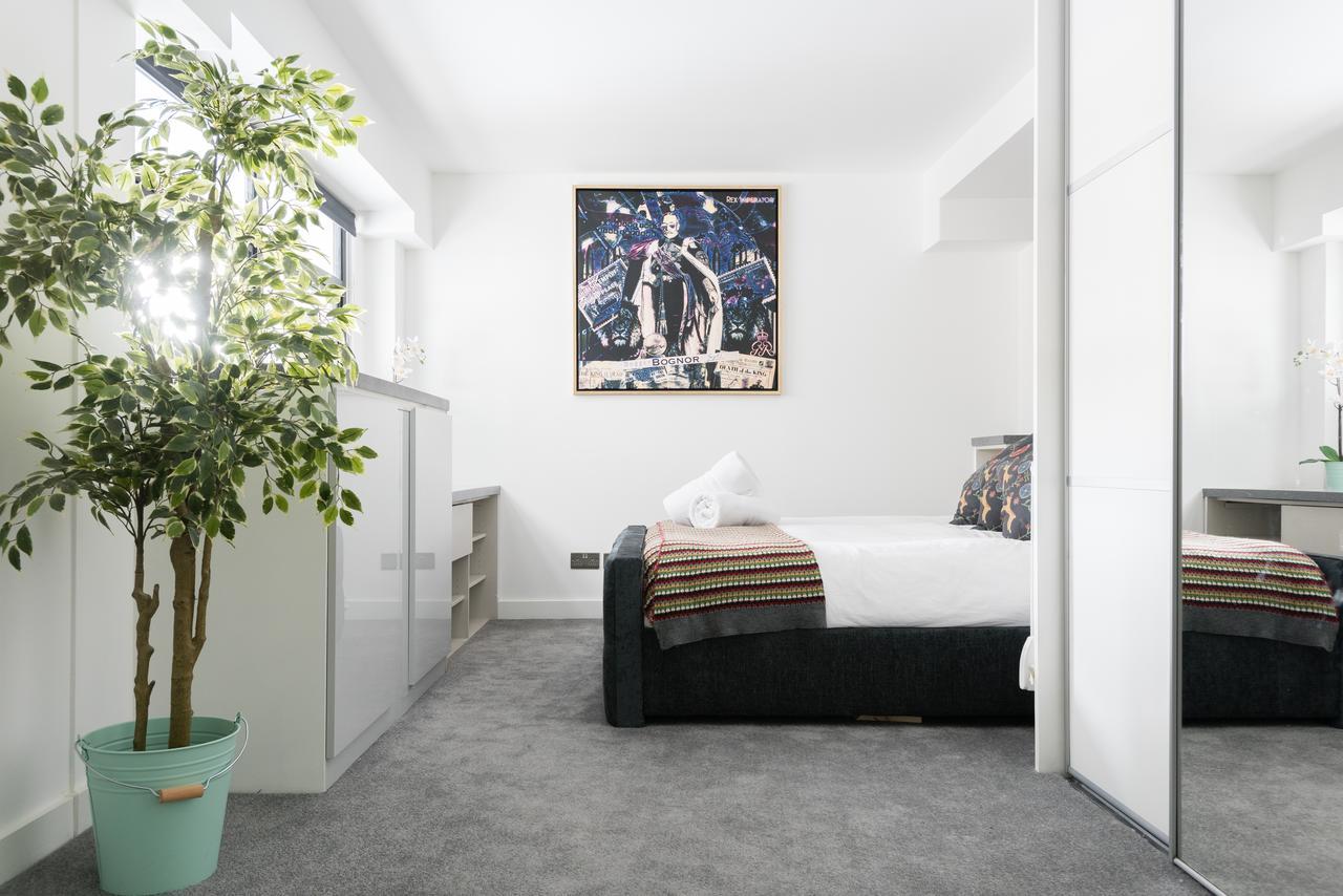 Second Nest London Warehouse Apartment ภายนอก รูปภาพ